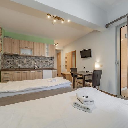 City Code Spa Bed and Breakfast Belgrado Esterno foto